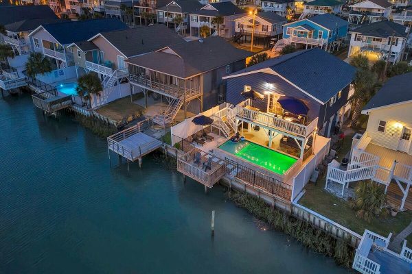 305d9774-bec7-4563-ad3c-570fb25d28fd