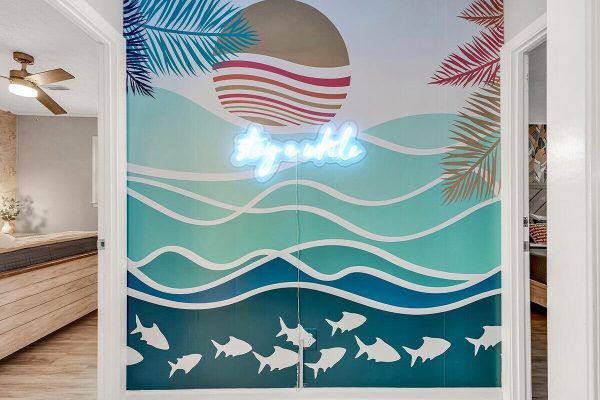 560e0b1a-41d8-456e-a072-81d56e78d649