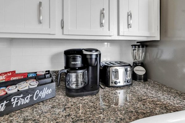 6e55a2c4-f4b3-4e08-a9e0-f06873d8c157