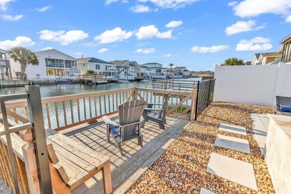 eb1ed931-160a-46d2-a3f1-3e40413940de